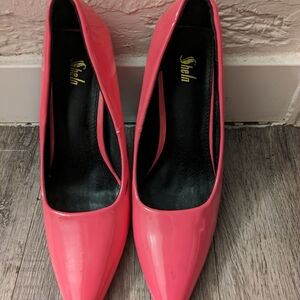 Pink heels